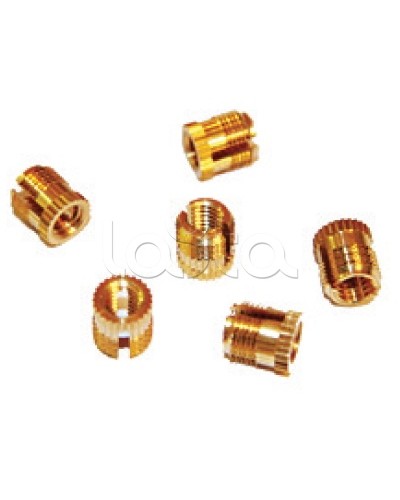 Втулка забивная с внутренней резьбой M6 (10 шт/уп) DKC 501007 в Комсомольске-на-Амуре Крепеж: Дюбели, шурупы, саморезы Pintop.ru