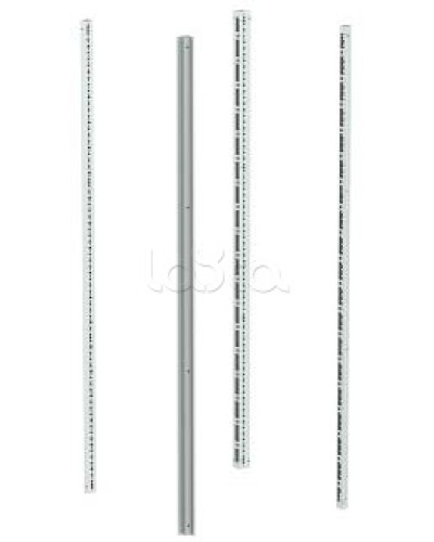Стойки вертикальные 1800 мм, без доп. креплений (4 шт/уп) DKC R5KMN18 в Комсомольске-на-Амуре Аксессуары для стоек и шкафов Pintop.ru