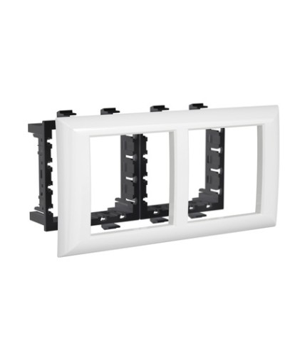 Рамка-суппорт Avanti белый для In-liner Front, 4 мод. DKC 4400914 в Комсомольске-на-Амуре Аксессуары для лотков Pintop.ru