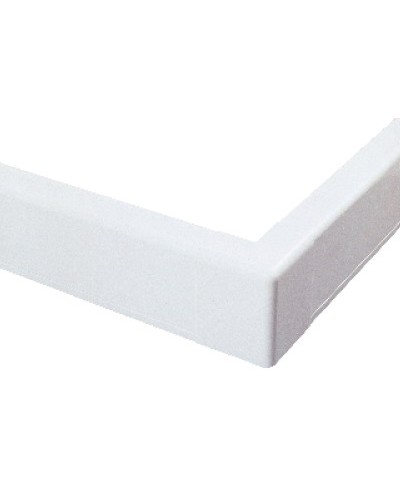 Угол внешний для плинтусного короба 100х40 мм белый DKC AIR10043 в Комсомольске-на-Амуре Крепежные изделия Pintop.ru