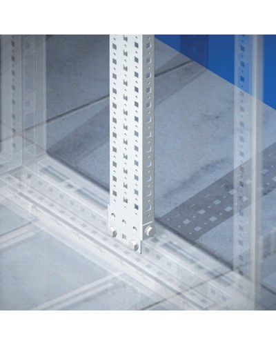 Рейки вертикальные для шкафов CQE высотой 2000 мм (2 шт/уп) DKC R5PDV20 в Комсомольске-на-Амуре Аксессуары для стоек и шкафов Pintop.ru