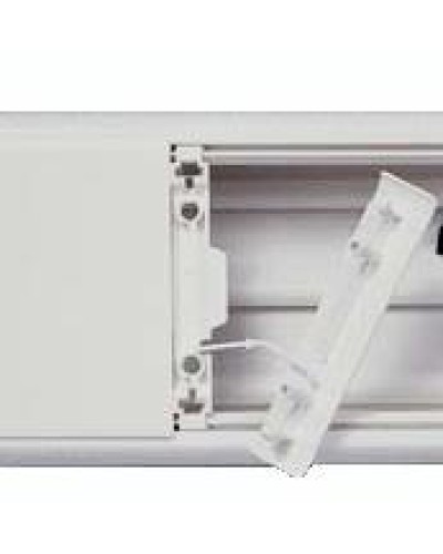 Накладка на стык крышек шириной 180 мм LEGRAND 010806 в Комсомольске-на-Амуре Аксессуары для кабель-канала Pintop.ru