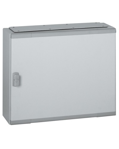 Шкаф распределительный Legrand 020183 в Комсомольске-на-Амуре Щиты электрические Pintop.ru