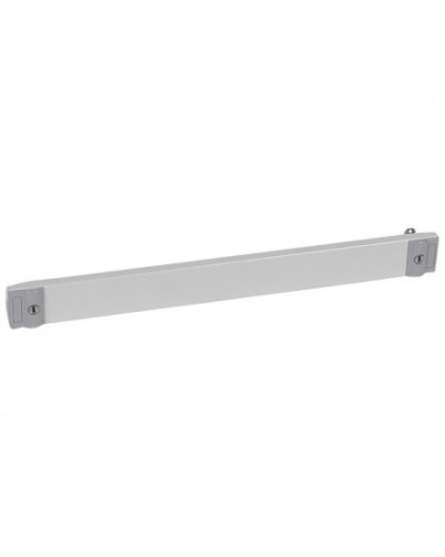 Сплошная лицевая панель металлическая XL3 400 для шкафов и щитов высота 50 мм Legrand 020340 в Комсомольске-на-Амуре Аксессуары для стоек и шкафов Pintop.ru