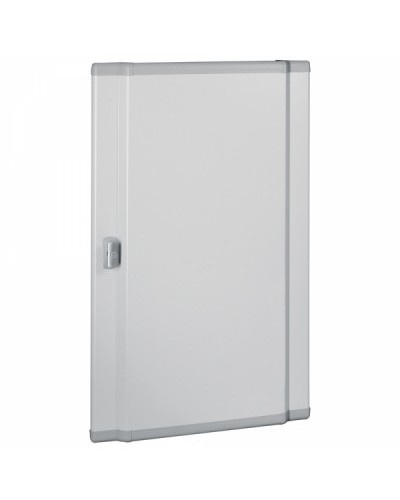 Дверь изогнутая металлическая Legrand 020554 в Комсомольске-на-Амуре Аксессуары для стоек и шкафов Pintop.ru