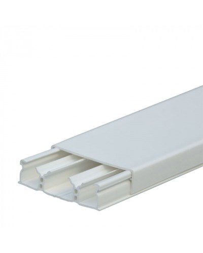 Мини-плинтус DLPlus 60x16 - 3 секции - длина 2,10 м - белый Legrand 030026 в Комсомольске-на-Амуре Кабель-канал Pintop.ru