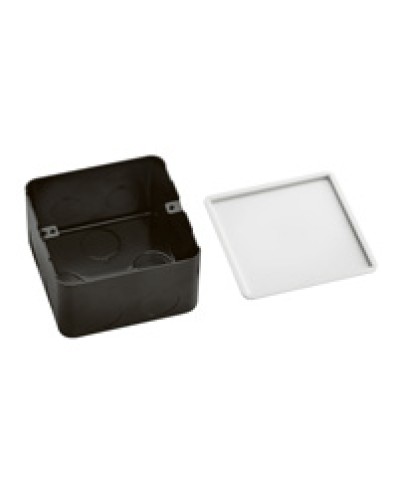 Коробка под заливку 3мод. Legrand 054000 в Комсомольске-на-Амуре Распределительные коробки Pintop.ru