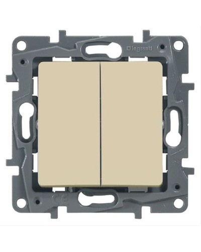 Выключатель двухклавишный 10 AX 250 В слоновая кость Etika Legrand 672302 в Комсомольске-на-Амуре Аксессуары для кабель-канала Pintop.ru