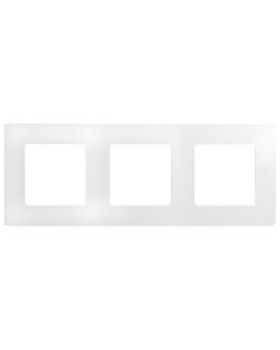 Рамка Etika белый Legrand 672503 в Комсомольске-на-Амуре Аксессуары для кабель-канала Pintop.ru