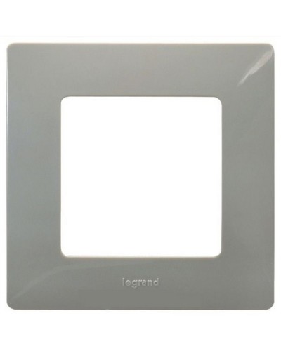 Рамка 1 пост Etika светлая галька Legrand 672521 в Комсомольске-на-Амуре Аксессуары для кабель-канала Pintop.ru