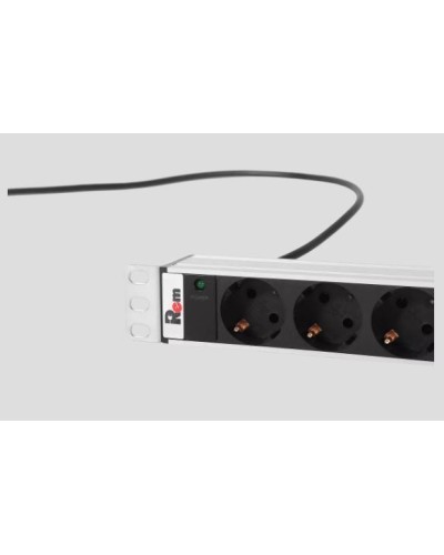 Верт блок розеток Rem-3x16, 3 фазы 16A, инд, 30 S, 1820 мм, вх IEC 309, шнур 3 м R-3x16-30S-I-1820-3-3PN в Комсомольске-на-Амуре Блоки розеток Pintop.ru
