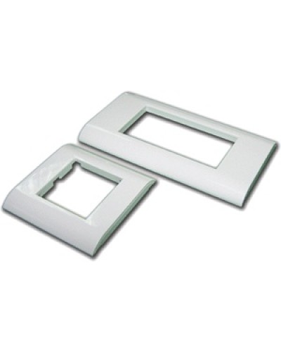 Накладка пластиковая TWT-FR45x90 в Комсомольске-на-Амуре Аксессуары для стоек и шкафов Pintop.ru