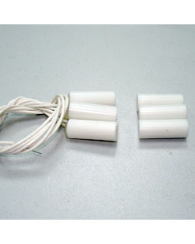 Извещатель охранный точечный магнитоконтактный врезной Комплектстройсервис ИО 102-11М (СМК-3М) в Комсомольске-на-Амуре Извещатели охранные Pintop.ru