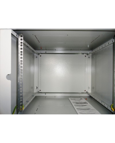 Стенка задняя 6U к шкафу ШРН, ШРН-Э и ШРН-М ЦМО А-ШРН-6-9005 в Комсомольске-на-Амуре Аксессуары для стоек и шкафов Pintop.ru